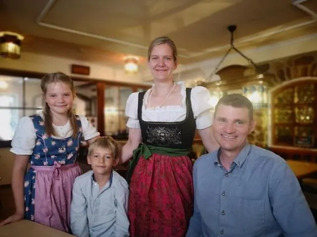 Hotel Der Obere Wirt zum Queri Andechs 3*,